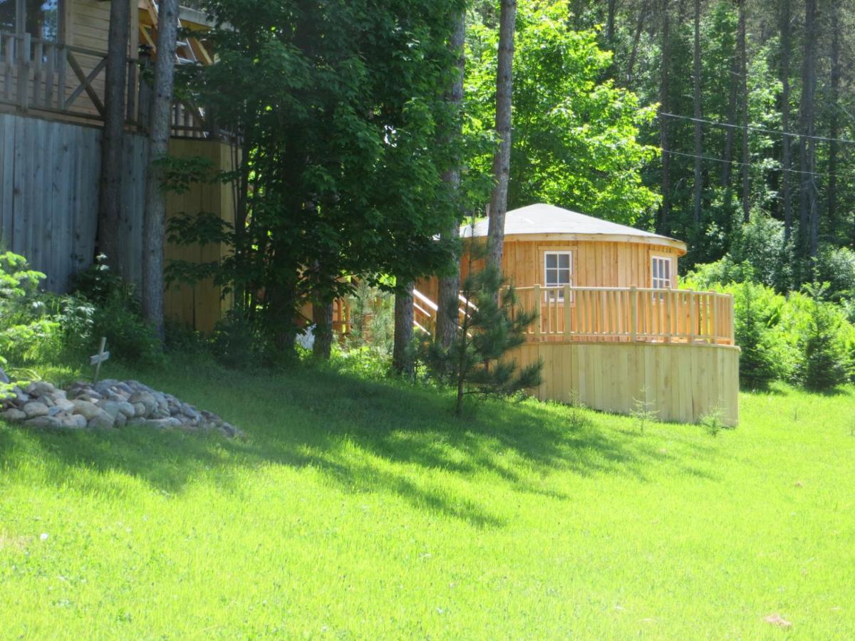 La Maison Sous Les Arbres Saint Roch de Mekinac Zewnętrze zdjęcie