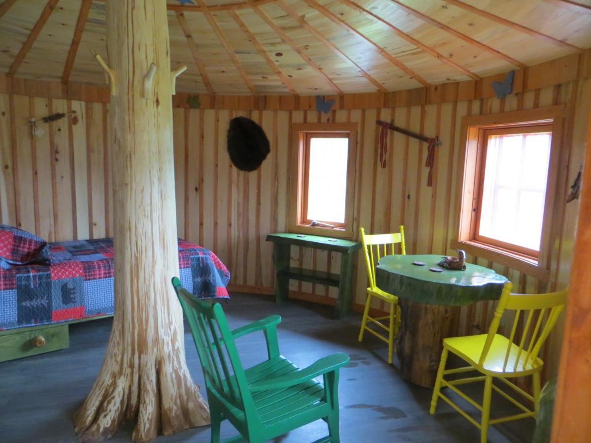 La Maison Sous Les Arbres Saint Roch de Mekinac Zewnętrze zdjęcie